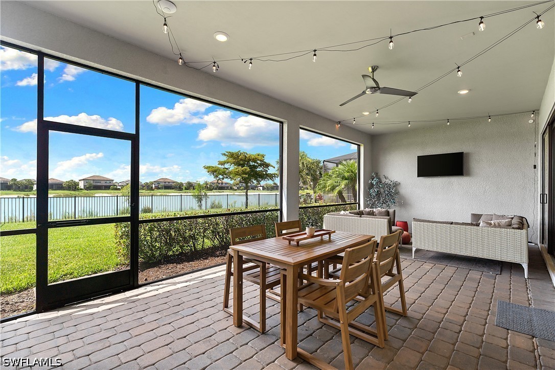 Residential in Estero 4