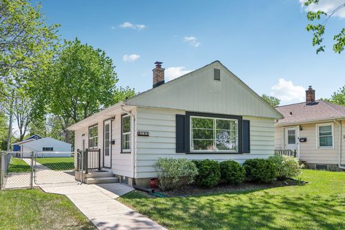 195 W Warnimont Ave, Milwaukee, WI, 53207-3263 | Card Image
