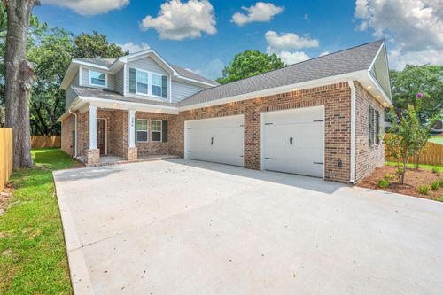 28 A Meigs Dr, SHALIMAR, FL, 32579-2143 | Card Image