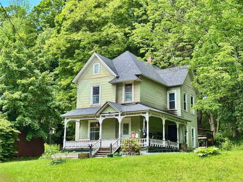 186 Main St, Delhi, NY, 13753-1037 | Card Image