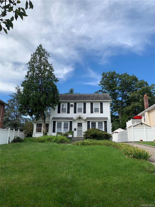 8706 Palo Alto St, Hollis, NY, 11423-1241 | Card Image