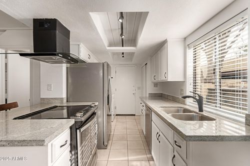1-8841 S 48th St, Phoenix, AZ, 85044-5322 | Card Image