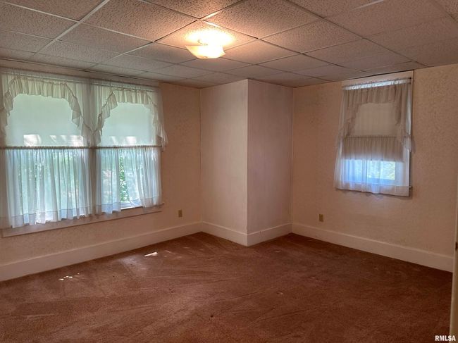 212 S Broadway St, House other with 4 bedrooms, 2 bathrooms and null parking in Stronghurst IL | Image 26