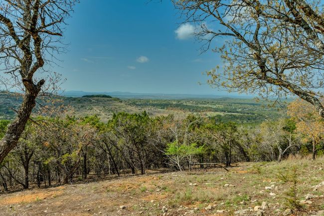 281 Kloster Ln, Home with 3 bedrooms, 2 bathrooms and 20 parking in Blanco TX | Image 24