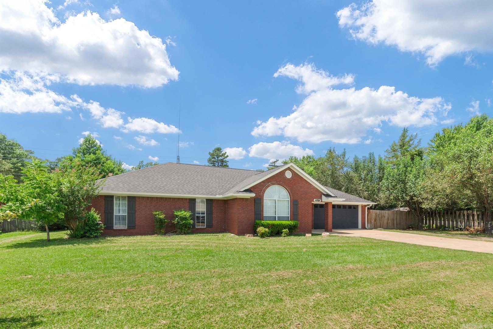 Valley View Dr, Mena, AR 71953 #1