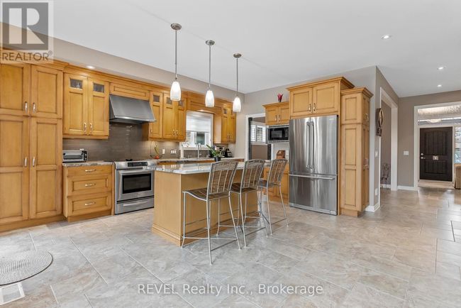 4 Tulip Tree Road, House other with 3 bedrooms, 3 bathrooms and 6 parking in Niagara-on-the-Lake (St. Davids) ON | Image 11