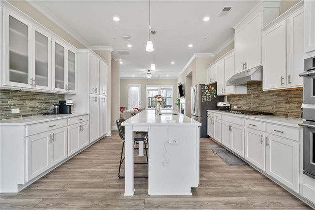 945 Catamaran Ct, Townhouse with 3 bedrooms, 4 bathrooms and null parking in Alpharetta GA | Image 11