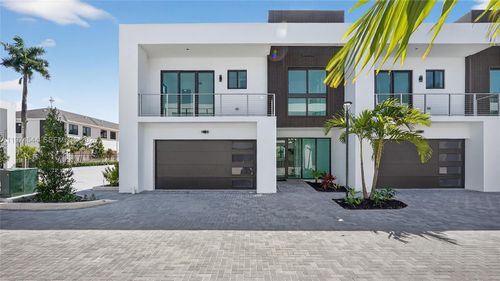 b3-4648 Sw 32nd Ave, Fort Lauderdale, FL, 33312-6947 | Card Image