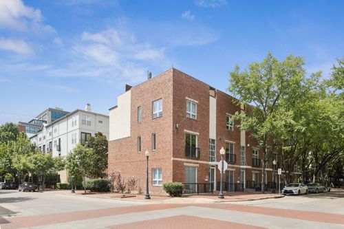 3003 State St, Dallas, TX, 75204-2725 | Card Image