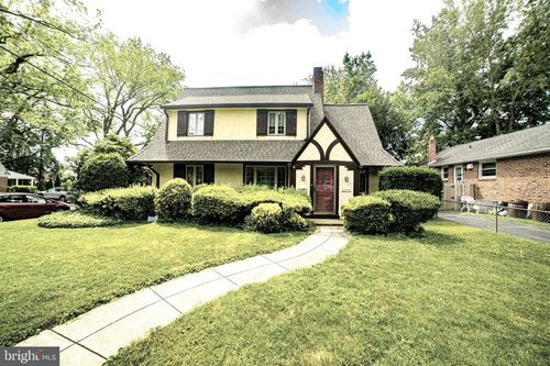 2346 Franklin Ave, SECANE, PA, 19018-3323 | Card Image