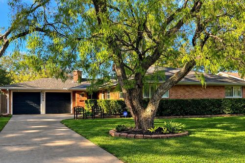 9606 Winsome Ln, Houston, TX, 77063-3726 | Card Image