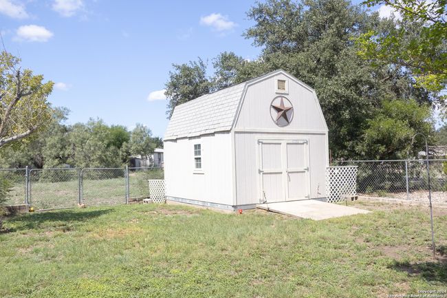 144 Shafter Rd, House other with 3 bedrooms, 2 bathrooms and null parking in Brackettville TX | Image 15