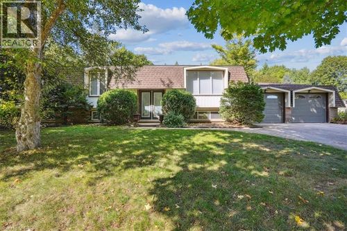 25 Bannisdale Way, Carlisle, ON, L0R1H2 | Card Image