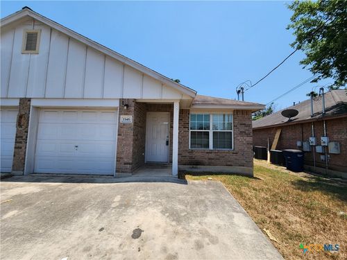 1146 Misty Acres Dr, New Braunfels, TX, 78130-3713 | Card Image