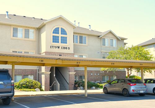 217-1779 W 1200 S, Springville, UT, 84663-5014 | Card Image