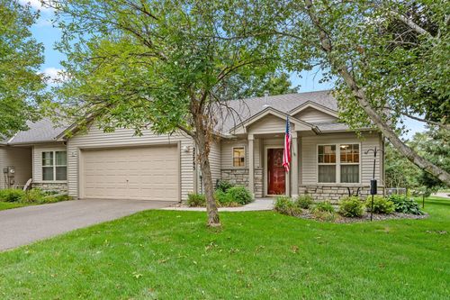 27765 Woodland Dr, Chisago City, MN, 55013-7503 | Card Image