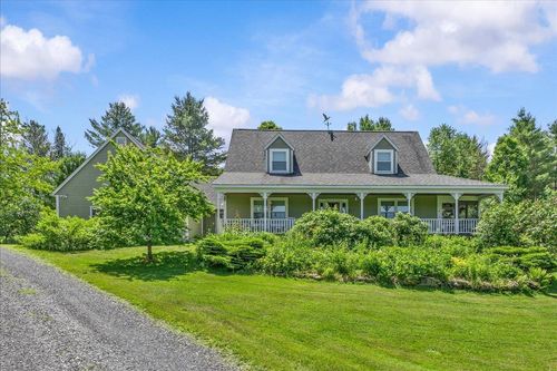 2852 Centerville Rd, Hyde Park, VT, 05655-9446 | Card Image