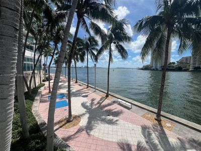 2408 - 335 S Biscayne Blvd, Condo with 2 bedrooms, 2 bathrooms and null parking in Miami FL | Image 2