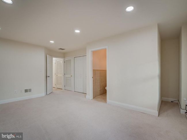 13510 Turquoise Ln, Townhouse with 4 bedrooms, 4 bathrooms and null parking in HERNDON VA | Image 52