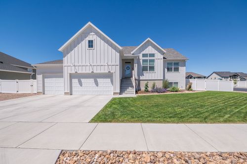 3561 S Green Farm Way, West Haven, UT, 84401-1263 | Card Image