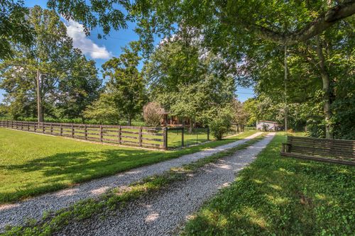 3349 Sweeney Hollow Rd, Franklin, TN, 37064-9576 | Card Image