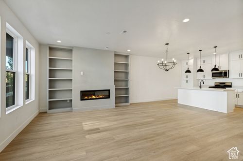 312-6958 W Hidden Hills Way, West Jordan, UT, 84081-3006 | Card Image