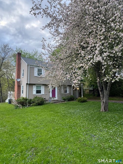 34 Cobbs Rd, West Hartford, CT, 06107-1401 | Card Image