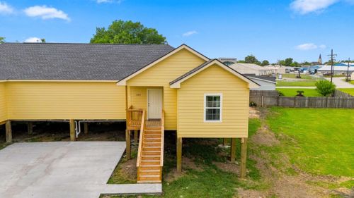 1406 Bonvillain St, Houma, LA, 70360-6408 | Card Image
