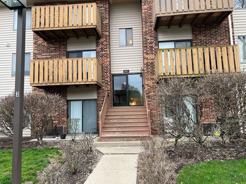 apt-205-746 Prescott Dr, Roselle, IL, 60172-3707 | Card Image