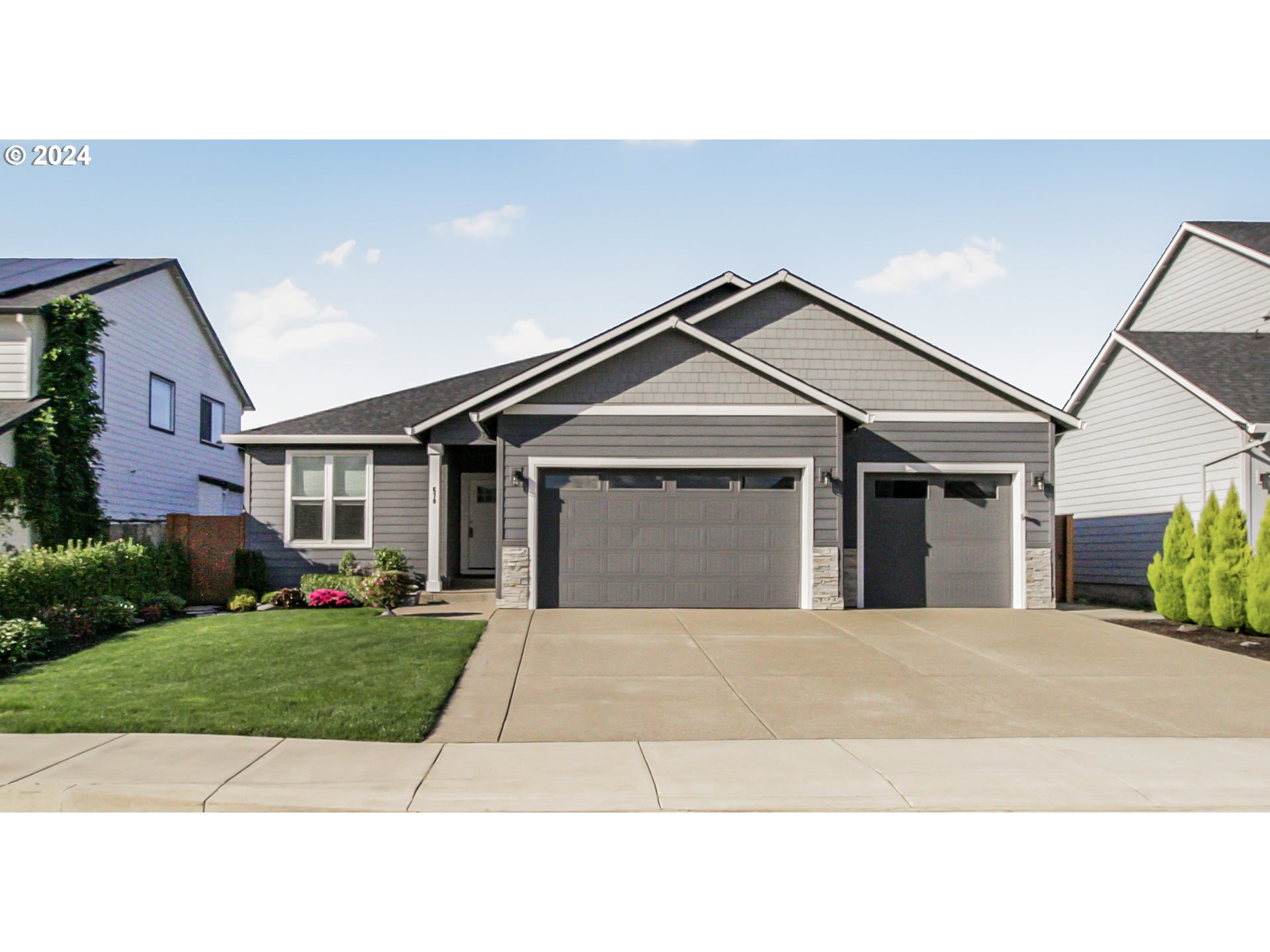 Camellia St, Yamhill, OR 97148