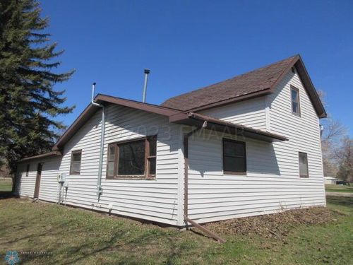 329 3 Street, Hope, ND, 58046 | Card Image