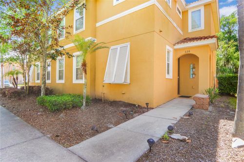 620 Las Fuentes Dr, KISSIMMEE, FL, 34746 | Card Image