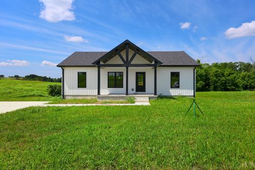 82 Temple Dr, Springfield, KY, 40069-1106 | Card Image