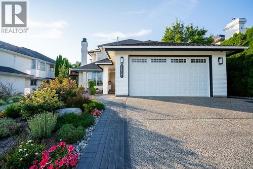 2637 Sandstone Cres, Coquitlam, BC, V3E2T8 | Card Image