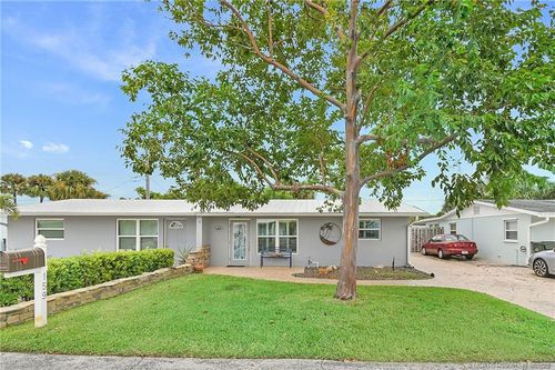 159 Sailfish Ln, Stuart, FL, 34996-1311 | Card Image