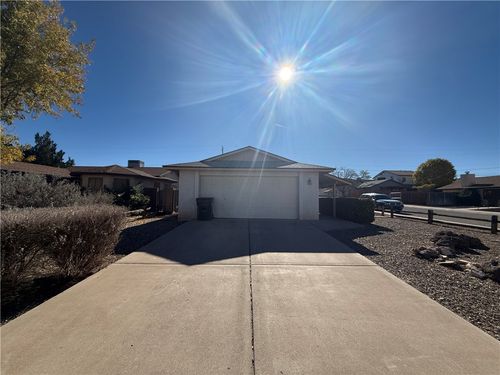 1838 Golden Gate Ave, Kingman, AZ, 86401-4055 | Card Image