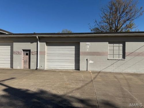 c-2222 Kingsway Dr, Cape Girardeau, MO, 63701-4413 | Card Image