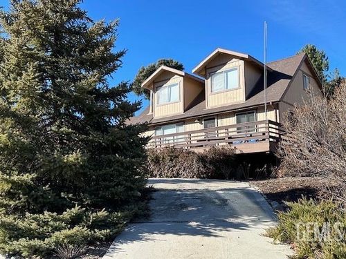 16425 Huron Dr, Pine Mountain Club, CA, 93222-4083 | Card Image