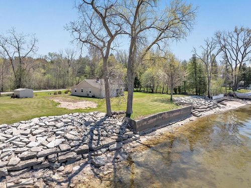 381 Breezy Acres, UNION, WI, 54217 | Card Image