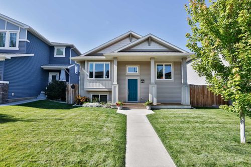 381 Moonlight Way West W, Lethbridge, AB, T1J5K1 | Card Image