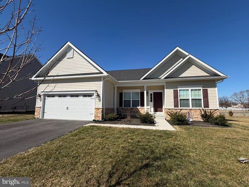 31 Wavyleaf Dr, SMYRNA, DE, 19977-5303 | Card Image