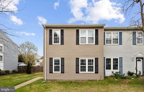 9490 Mooregate Ct, LORTON, VA, 22079-1901 | Card Image