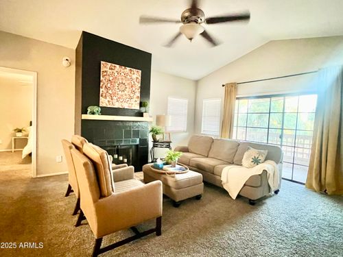 220-2855 S Extension Rd, Mesa, AZ, 85210-8200 | Card Image