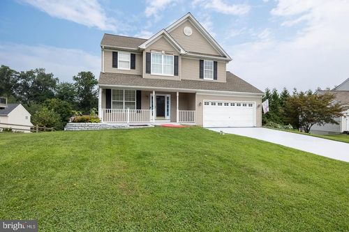 841 Franklin St, COATESVILLE, PA, 19320-5814 | Card Image