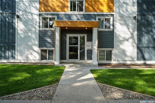 1-719 10th St E, Saskatoon, SK, S7H0H2 | Card Image