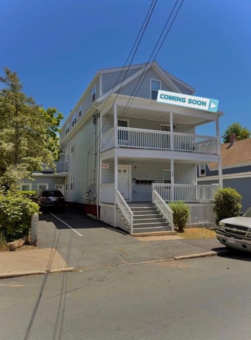 79-77-79 Chestnut St, Lynn, MA, 01902-6605 | Card Image