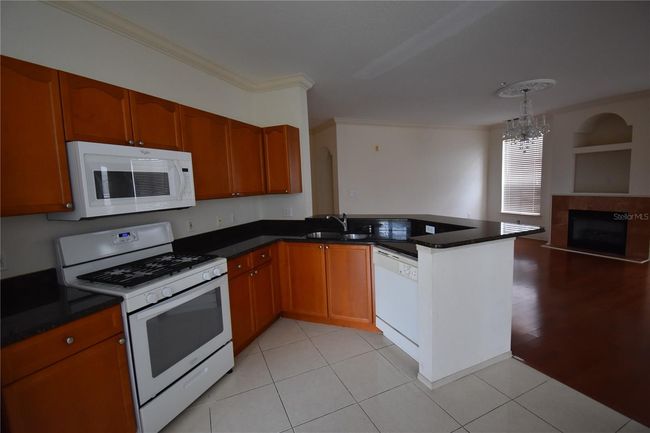 UNIT-420A - 2722 Via Tivoli, Condo with 2 bedrooms, 2 bathrooms and null parking in Clearwater FL | Image 7