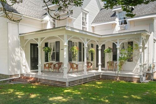 1054 State Rd, West Tisbury, MA, 02575-5003 | Card Image