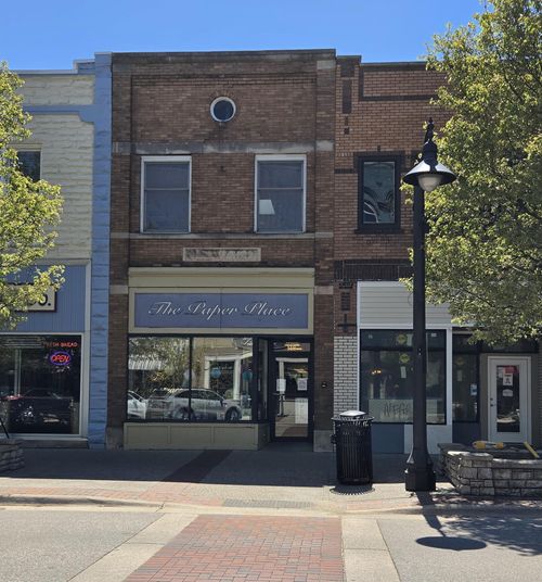 118 Washington Avenue, Grand Haven, MI, 49417 | Card Image