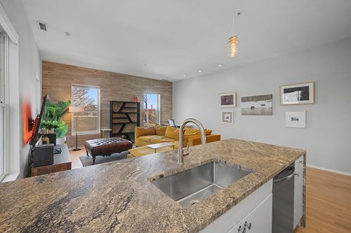 414-1200 5th Ave N, Nashville, TN, 37208-2734 | Card Image